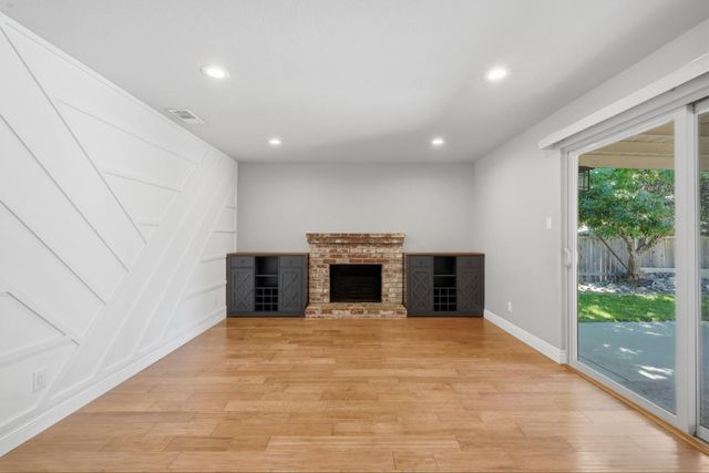 5453 Norway Dr, Orangevale, CA 95662