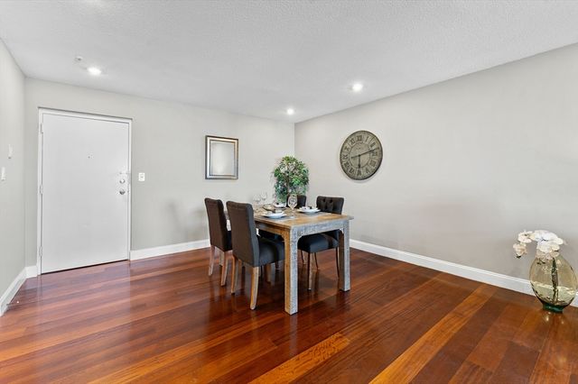 474 Broadway 26, Somerville, MA 02145