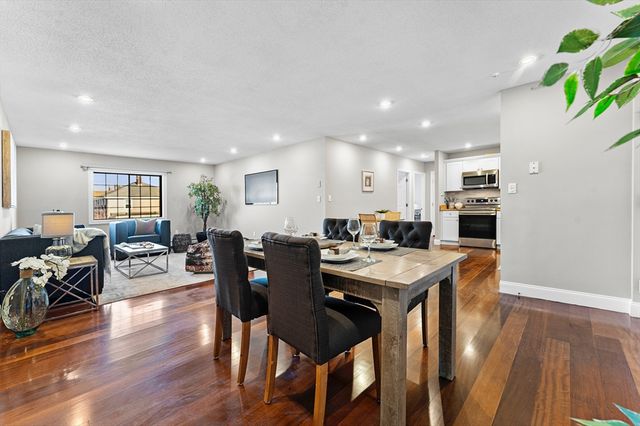 474 Broadway 26, Somerville, MA 02145