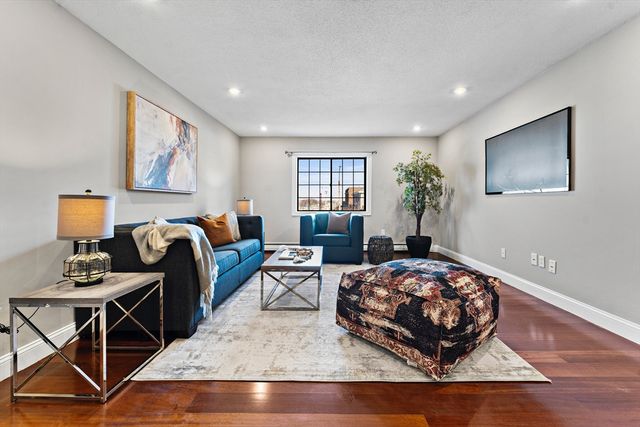 474 Broadway 26, Somerville, MA 02145