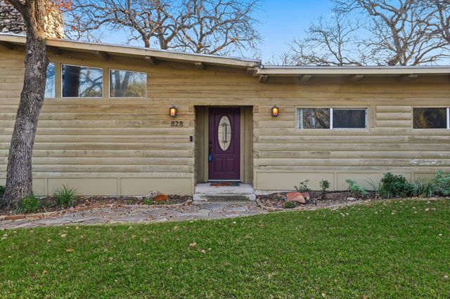 828 Highland Village Road, Highland Village, TX 75077