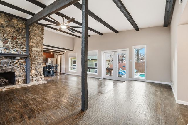 828 Highland Village Road, Highland Village, TX 75077