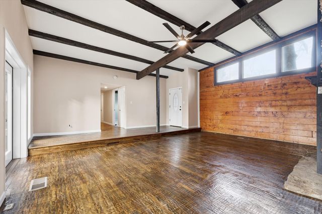 828 Highland Village Road, Highland Village, TX 75077