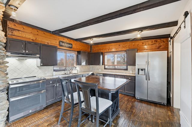 828 Highland Village Road, Highland Village, TX 75077