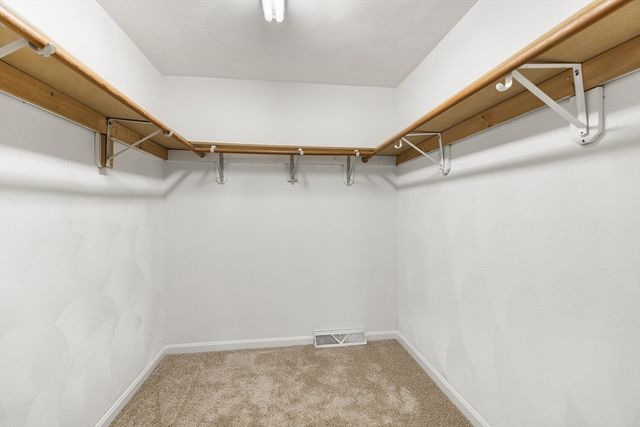 89 Old Andover Rd, North Reading, MA 01864