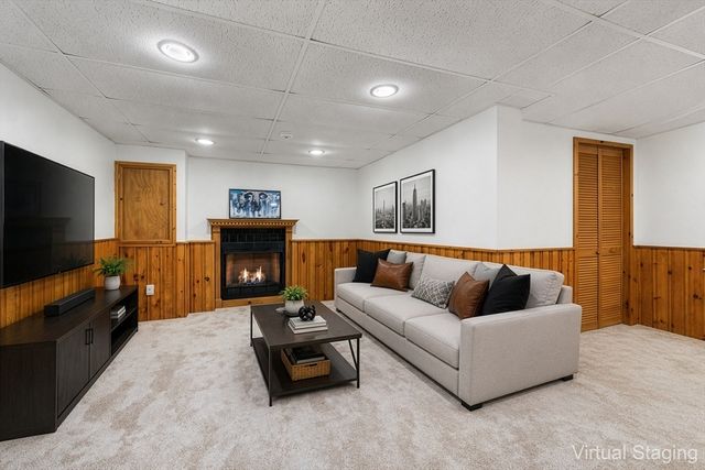 89 Old Andover Rd, North Reading, MA 01864