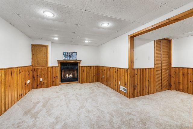 89 Old Andover Rd, North Reading, MA 01864