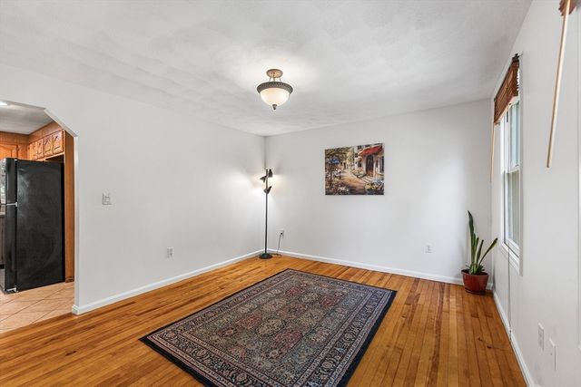 89 Old Andover Rd, North Reading, MA 01864