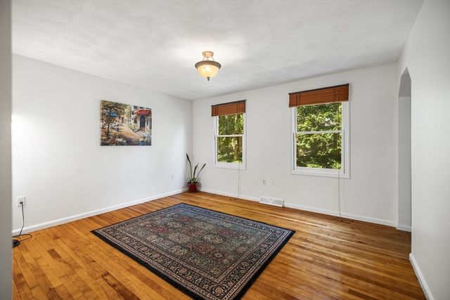 89 Old Andover Rd, North Reading, MA 01864