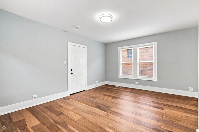 7120 W Highland Avenue, Chicago, IL 60631
