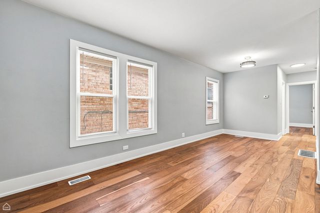 7120 W Highland Avenue, Chicago, IL 60631