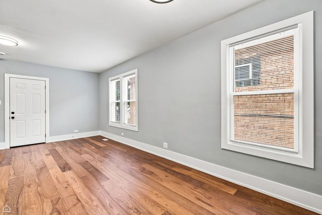 7120 W Highland Avenue, Chicago, IL 60631