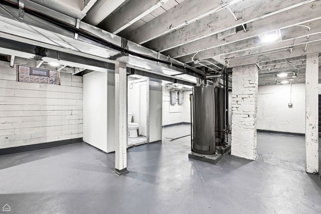 7120 W Highland Avenue, Chicago, IL 60631