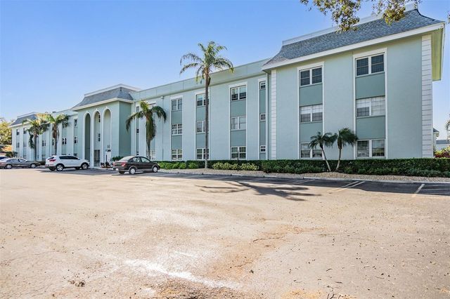 701 POINSETTIA ROAD 306, Belleair, FL 33756