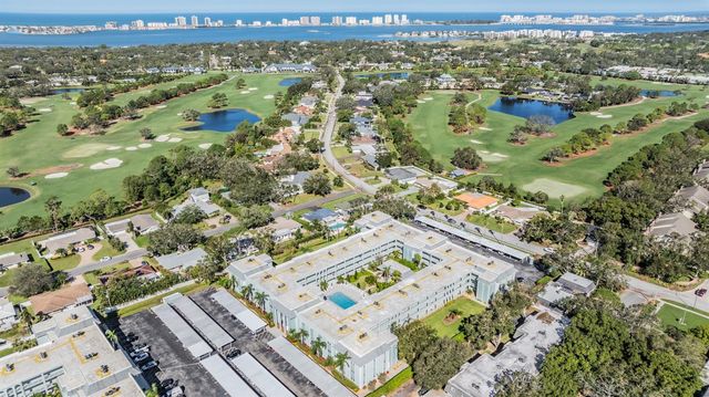 701 POINSETTIA ROAD 306, Belleair, FL 33756