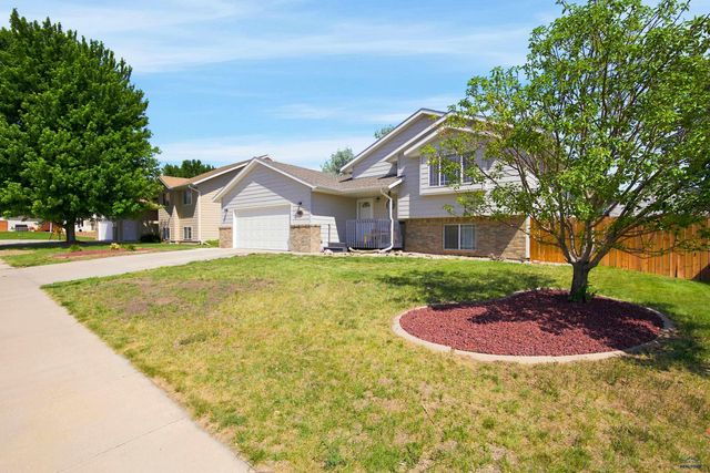 548 FIELD VIEW DR, Rapid City, SD 57701