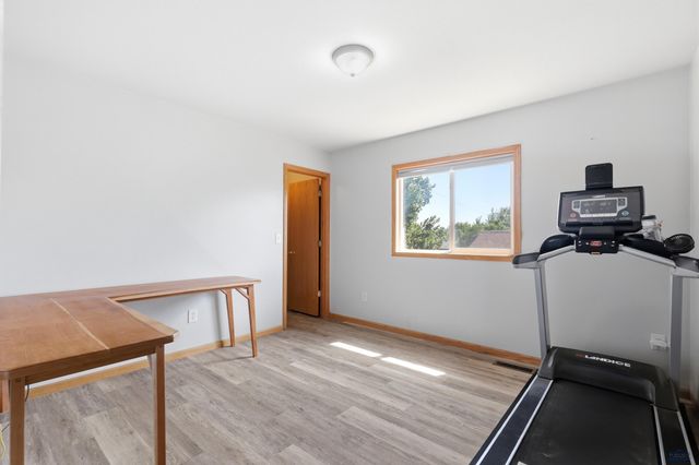 548 FIELD VIEW DR, Rapid City, SD 57701