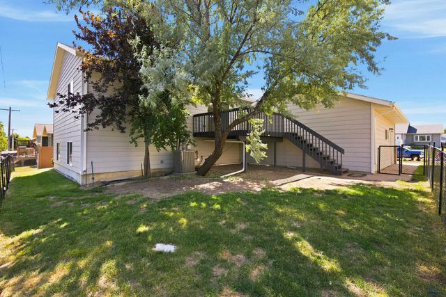 548 FIELD VIEW DR, Rapid City, SD 57701