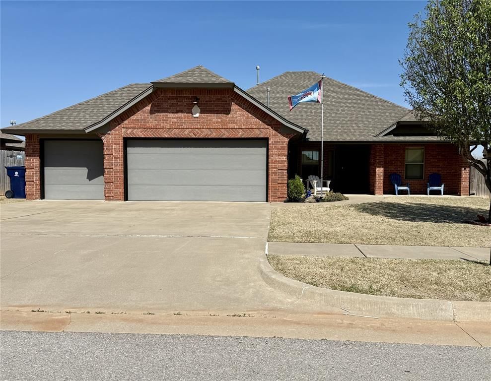 11041 NW 8th Street, Yukon, OK 73099