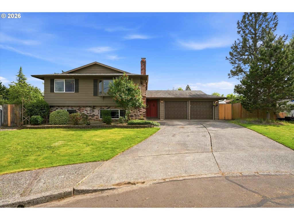 2146 Se SANDY Ct, Troutdale, OR 97060
