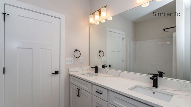 325 NW Lavelle Court, Waukee, IA 50263