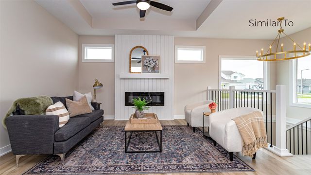 325 NW Lavelle Court, Waukee, IA 50263