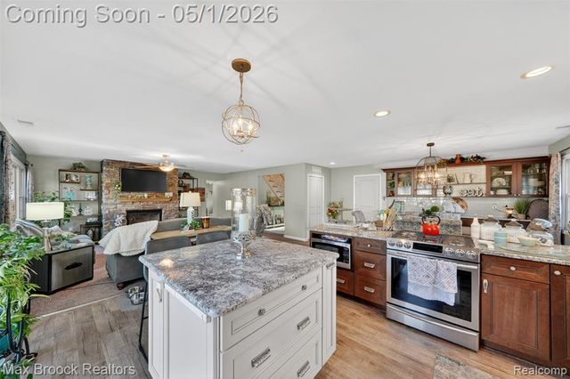4856 Butler Drive, Troy, MI 48085