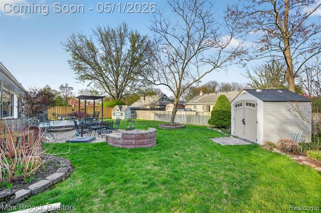 4856 Butler Drive, Troy, MI 48085