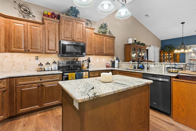 118 Rue De Villas Circle, Branson, MO 65616