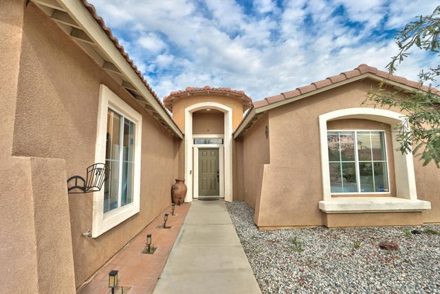 81358 Avenida Blanca, Indio, CA 92201
