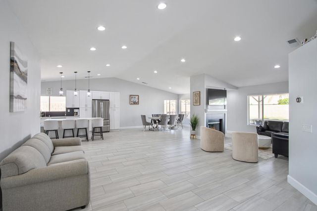 81358 Avenida Blanca, Indio, CA 92201