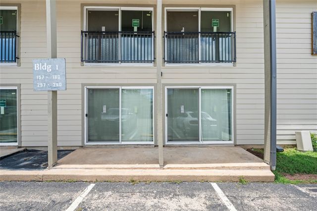 2124 Burton DR 159, Austin, TX 78741