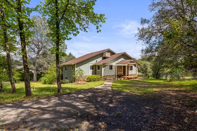 12547 Out Of The Way Pl, Auburn, CA 95603