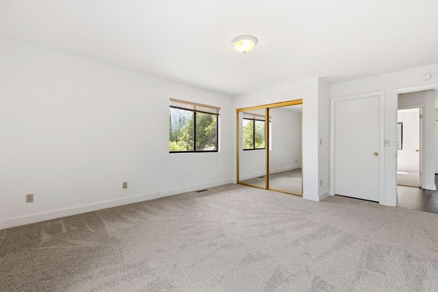 12547 Out Of The Way Pl, Auburn, CA 95603