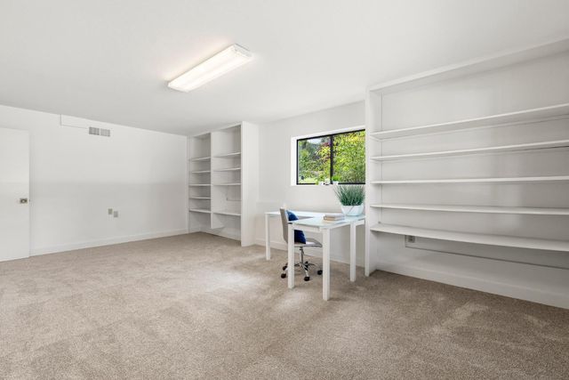 12547 Out Of The Way Pl, Auburn, CA 95603