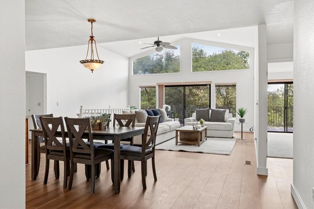 12547 Out Of The Way Pl, Auburn, CA 95603