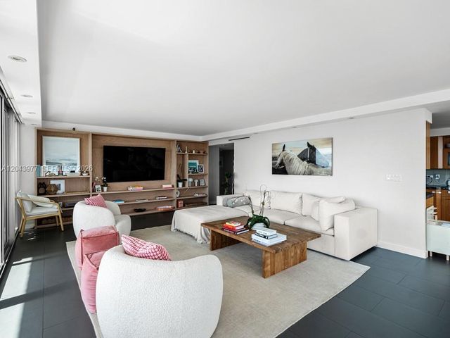 11 Island Ave 1712, Miami Beach, FL 33139