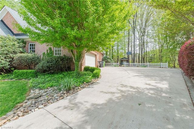 103 Royal Ashdown Lane, Lexington, NC 27295