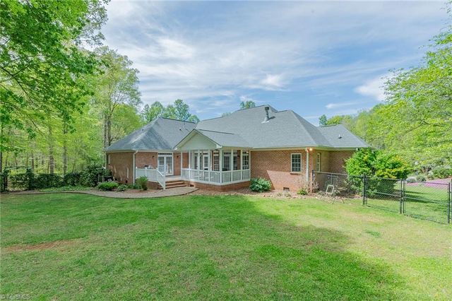 103 Royal Ashdown Lane, Lexington, NC 27295
