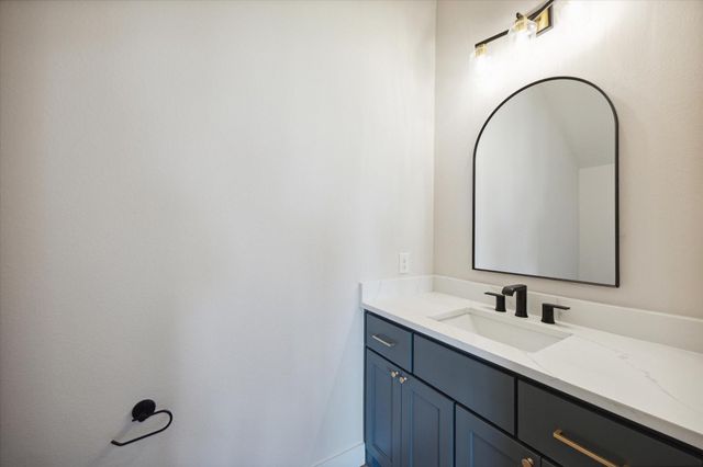 1020 Lake Breeze Drive, Waller, TX 77484