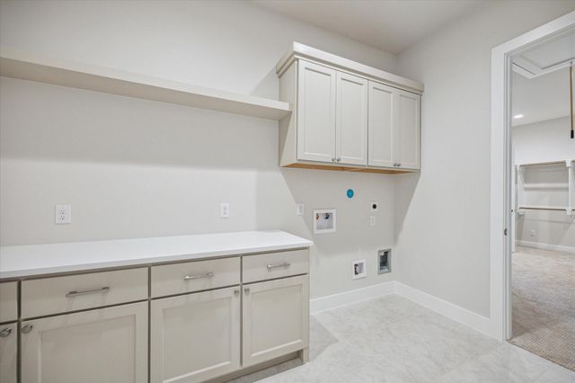 1020 Lake Breeze Drive, Waller, TX 77484