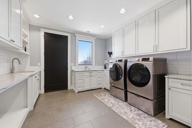 3417 W Crystal Beach St, Wichita, KS 67204