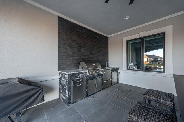 3417 W Crystal Beach St, Wichita, KS 67204