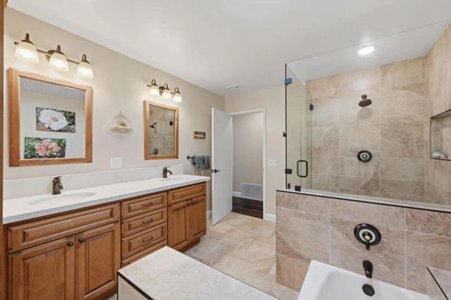 2909 Harris Drive, Vista, CA 92084