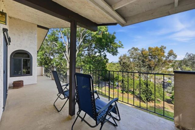 2909 Harris Drive, Vista, CA 92084