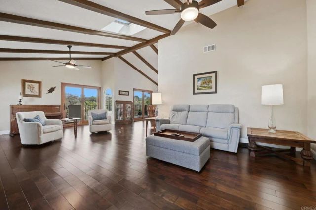 2909 Harris Drive, Vista, CA 92084