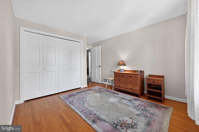 2953 PARKVIEW LN, Allentown, PA 18103