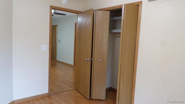 33831 Hooker Road 6, New Baltimore, MI 48047