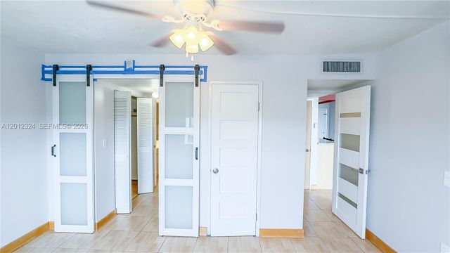 2841 NE 163rd St 1210, North Miami Beach, FL 33160