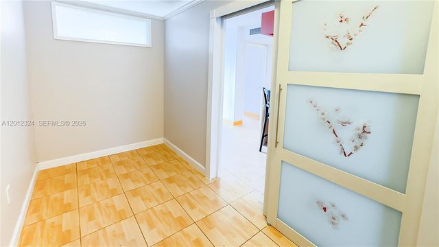 2841 NE 163rd St 1210, North Miami Beach, FL 33160